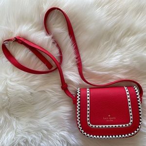 KATE SPADE Red Saddle Bag with Black and White Details